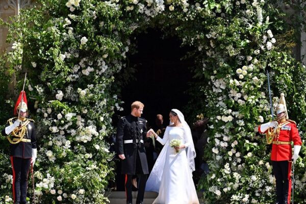 Prens Harry ve Meghan Markle Evlendi | Hayalimdeki Gelinlik