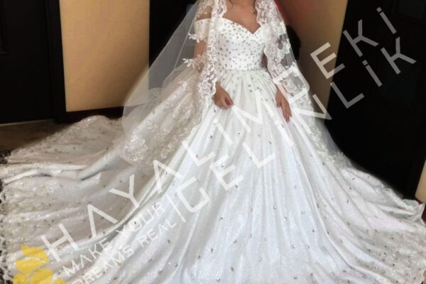 Dünyanın Diğer Ucunda Başlayan Bir Aşk Hikayesi | Hemen Oku