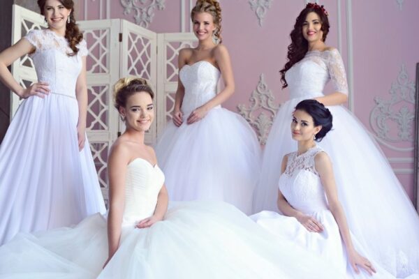 Gelinlik Seçimi Öncesinde Son Kararlar | Uzman Rehber