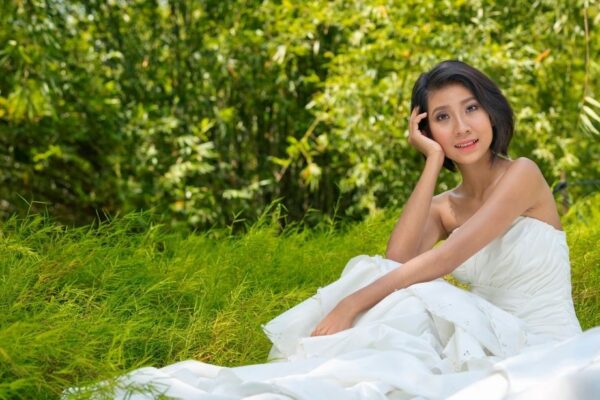 Düşük Omuzlu Gelinlik Seçmeden Önce Bilmeniz Gerekenler