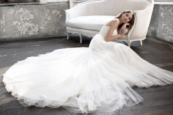 Kilolu Olanlar İçin Gelinlik Nasıl Olmalı? | 2025 Önerileri