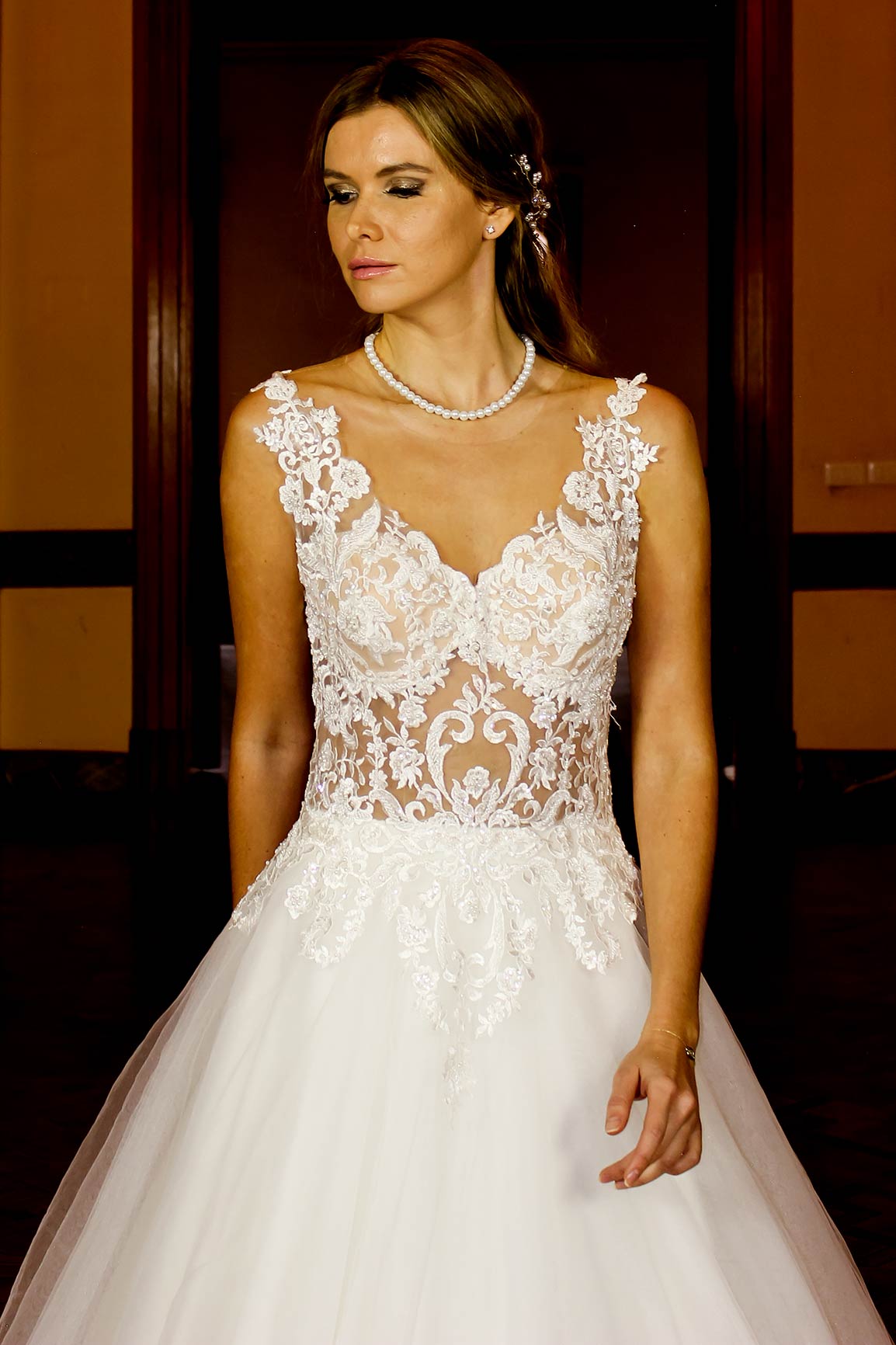 Askili-A-Kesim-Gelinlik.jpg Askılı A Kesim Gelinlik - Görsel 1