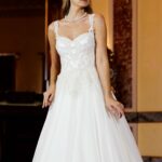 Strappy Sweetheart Neckline A-Line Wedding Dress