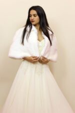 Beyaz Sıfır Kol Bolero