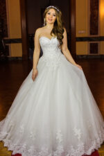 Lace Motif Strapless A-Line Wedding Dress