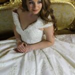 Complete Lace Pleated Boat Neck Princess Wedding Dresses