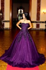 Straplez Dantel Motifli Uzun Abiye Elbise