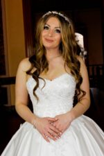 Straplez Pileli Prenses Gelinlik