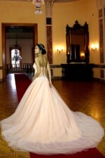 Straplez Yoğun İşlemeli A Kesim Uzun Abiye Elbise - Görsel 3