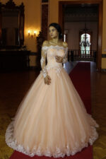 Uzun Kollu Dantel İşlemeli A-Kesim Uzun Abiye Elbise - Görsel 2