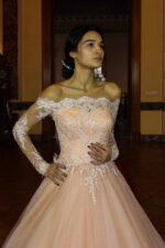 Uzun Kollu Dantel İşlemeli A-Kesim Uzun Abiye Elbise - Görsel 3