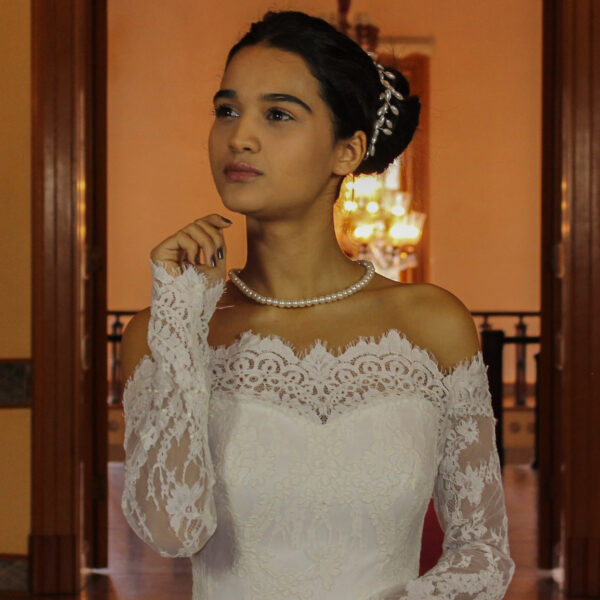 Uzun Kollu Kayık Yaka Prenses Gelinlik