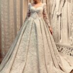 Askılı Kalp Yaka Uzun Kollu İşlemeli Aplikli Komple Dantel Prenses Gelinlik