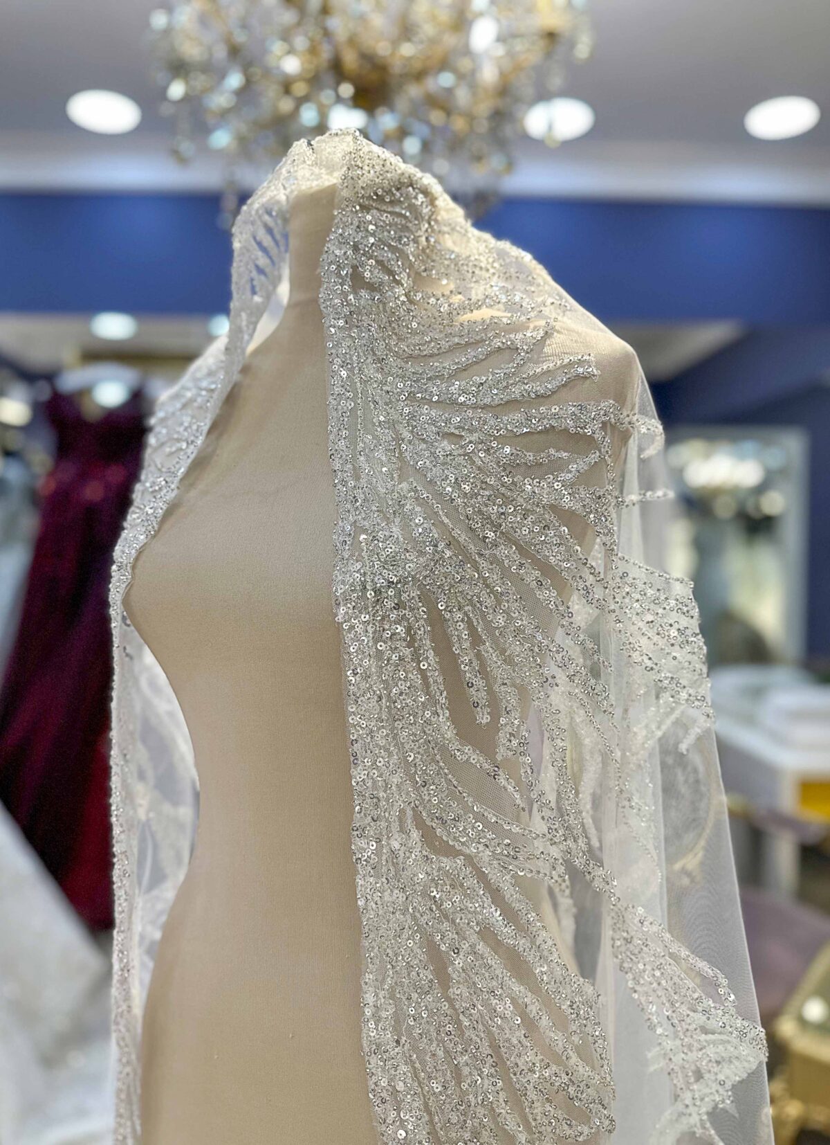 Baş Kısmı Gümüş İşlemeli Tül Duvak - Görsel 1