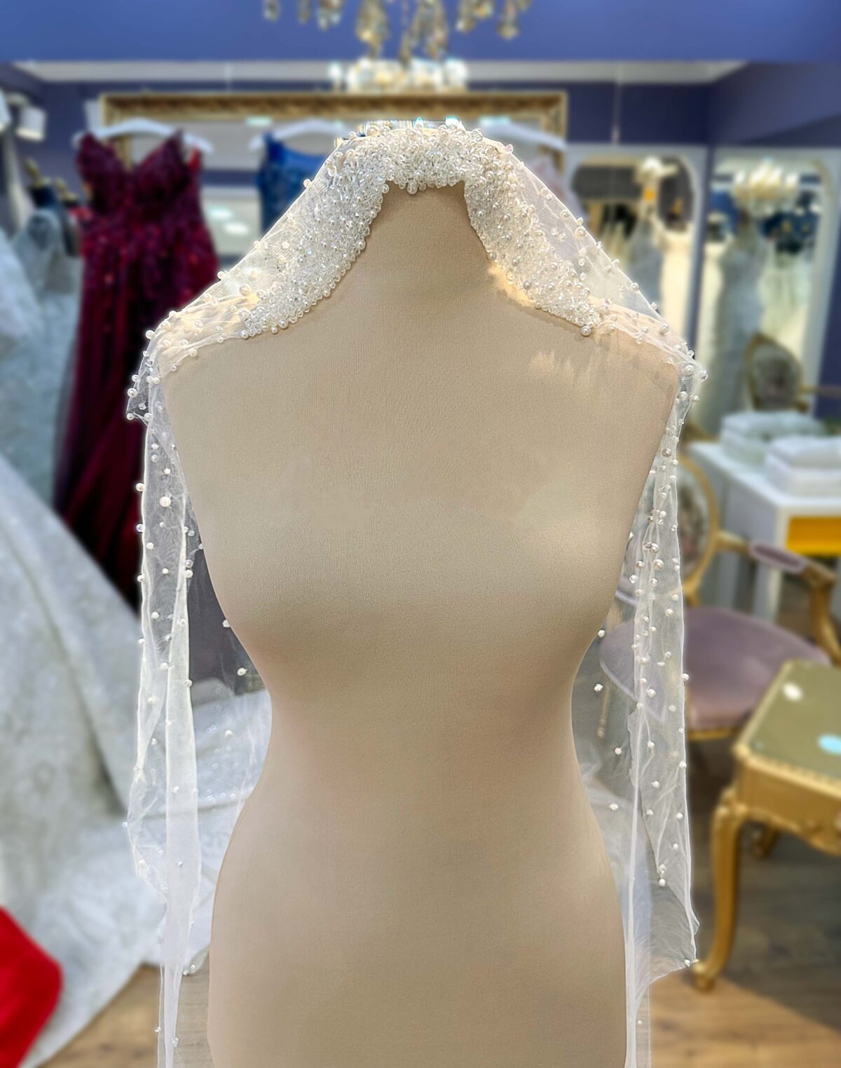 Baş Kısmı Yoğun Komple İnci Kristal İşlemeli Tül Duvak - Görsel 3