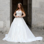 Drapeli Kalp Yaka İnce Askılı İşlemeli Dantelli A Kesim Gelinlik