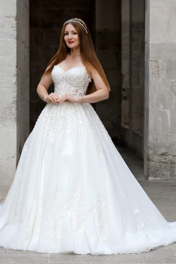 Drapeli Kalp Yaka Ince Askili Islemeli Dantelli A Kesim Gelinlik | Anasayfa