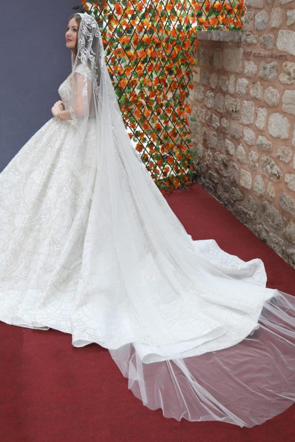 Duz Yaka Kalin Askili Komple Gumus Islemeli A Kesim Gelinlik 2 | Anasayfa