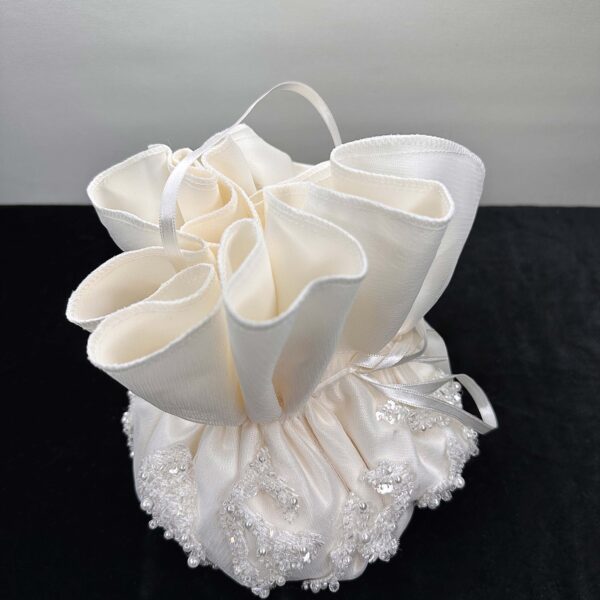 İnci İşlemeli Dantelli Saten Gelin Kesesi