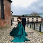 Yağmur | Yeşil A Kesim Elbise | Derin Sırt Dekolteli V Yaka