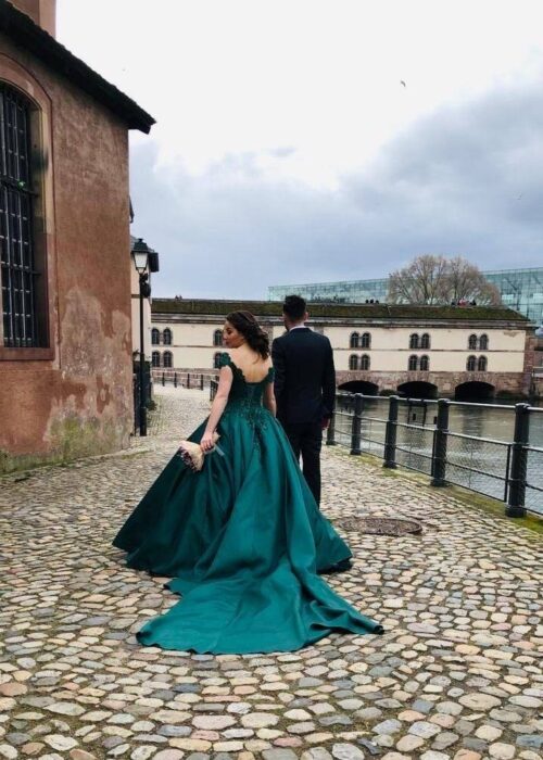 Yağmur | Yeşil A Kesim Elbise | Derin Sırt Dekolteli V Yaka