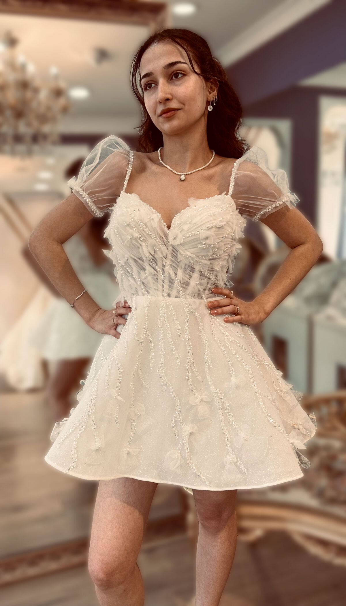 İşlemeli Drapeli İnce Askılı Kedi Yaka After Party Elbise - Görsel 4