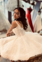 İşlemeli İnce Askılı Kalp Yaka Dantelli Kloş Kesim After Party Elbise - Görsel 4