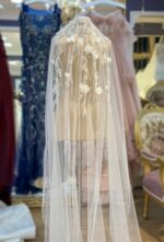 İşlemeli Üç Boyutlu Dantelli Tül Duvak - Görsel 3