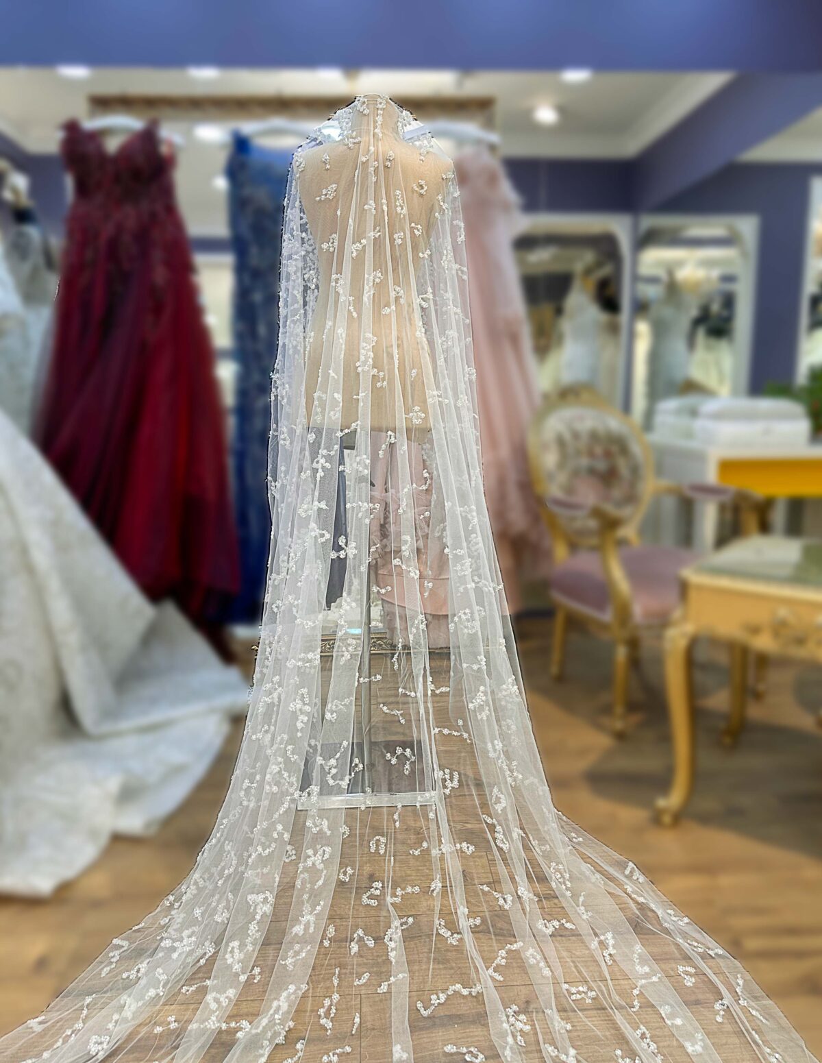 Komple İnci İşlemeli Çiçekli Tül Duvak - Görsel 2