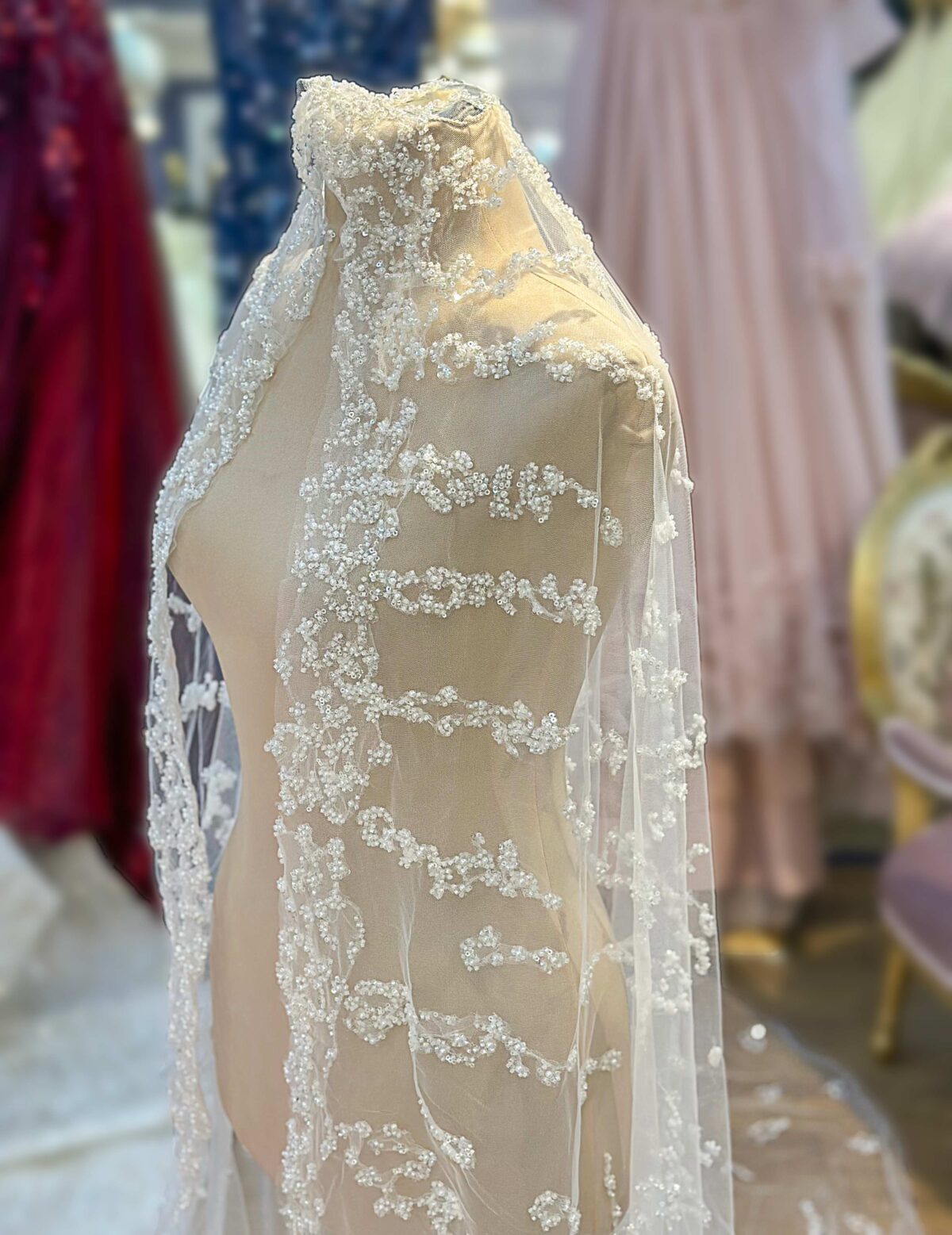 Komple İnci İşlemeli Çiçekli Tül Duvak - Görsel 1