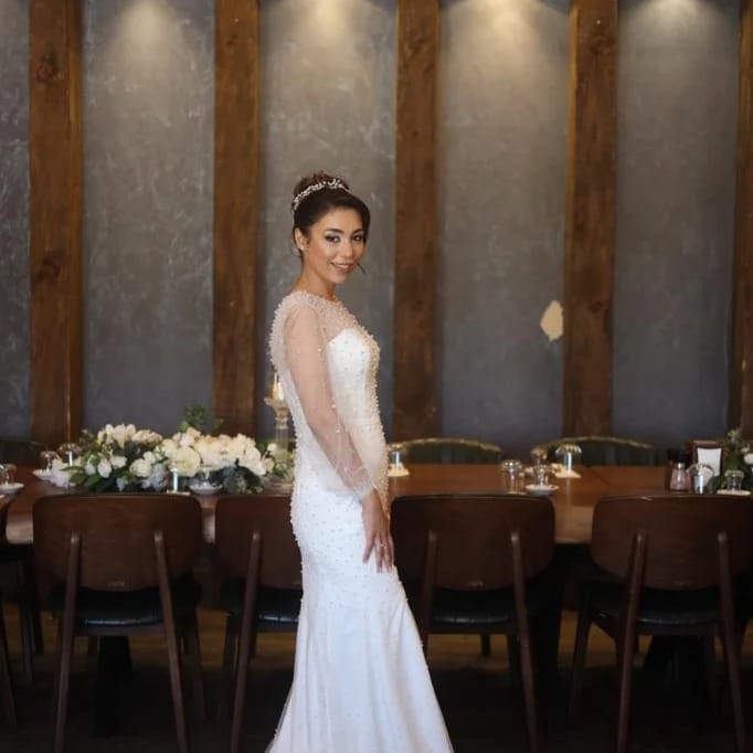 Komple Inci Islemeli Likrali Saten Tul Kalp Yaka Balon Uzun Kol Balik Model Gelinlik | HG Gelinleri