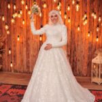 Emine | Kesim Tesettür Gelinlik | Çiçek İşlemeli Kırık Beyaz