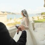 Eda | Uzun Kollu İşlemeli Prenses Gelinlik | Kırık Beyaz