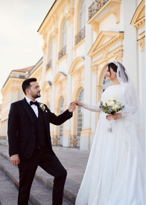 Nazan | Dantel Saten Dar Kesim Gelinlik | Kırık Beyaz