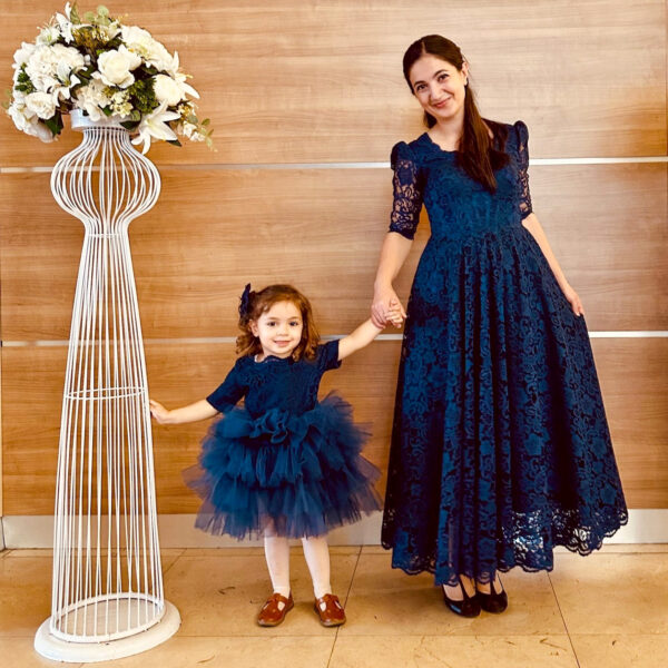 Komple Lez Dantel Kare Yaka Truvakar Kol Kloş Abiye