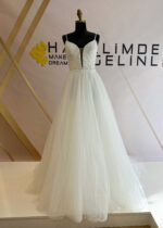 Kristal Swarovski İşlemeli Kedi Yaka İnce Askılı Tül Etek A Kesim Gelinlik