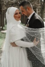 Aleyna | A Kesim Tesettür Saten Elbise | Kırık Beyaz Model