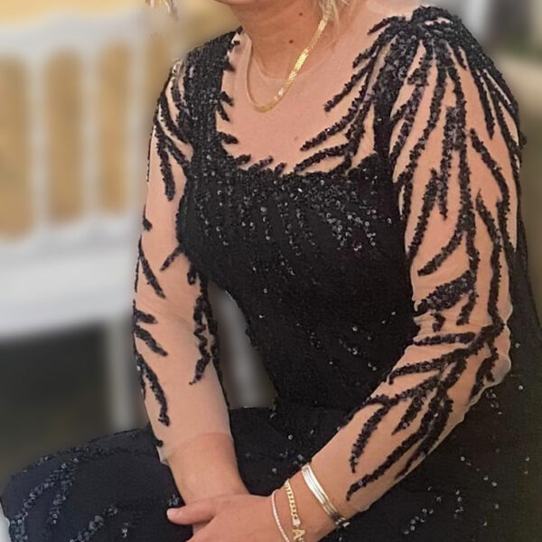 Transparan Tül Üzerine Yoğun İşlemeli Dantel Ten Tülle Kapatılmış Yaka Uzun Kollu Dar Kesim Abiye