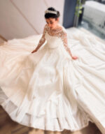 Transparan Tüllü Düz Yaka İşlemeli Dantelli İpek Tüllü A Kesim Gelinlik - Görsel 2