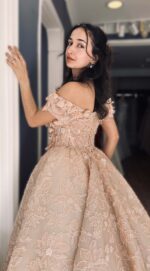 Üç Boyutlu Çiçekli Komple Dantel Kare Yaka A Kesim Nişan Elbisesi - Görsel 2