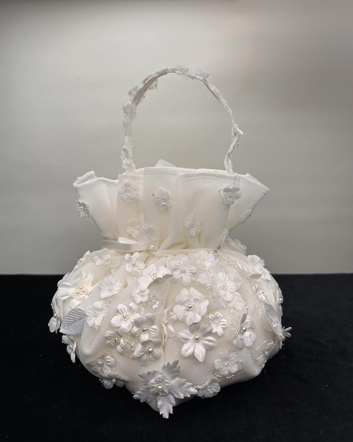 Üç Boyutlu Çiçekli Organze Gelin Kesesi - Görsel 1