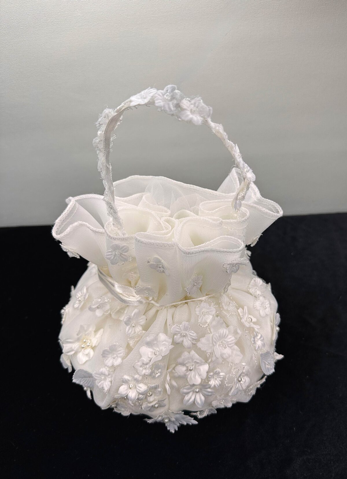 Üç Boyutlu Çiçekli Organze Gelin Kesesi - Görsel 2