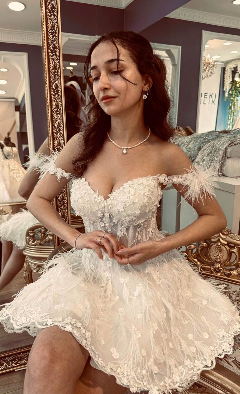 Uc Boyutlu Cicekli Tuy Detayli Dusuk Askili Kalp Yaka After Party Elbise 2 | İndirimli Gelinlikler