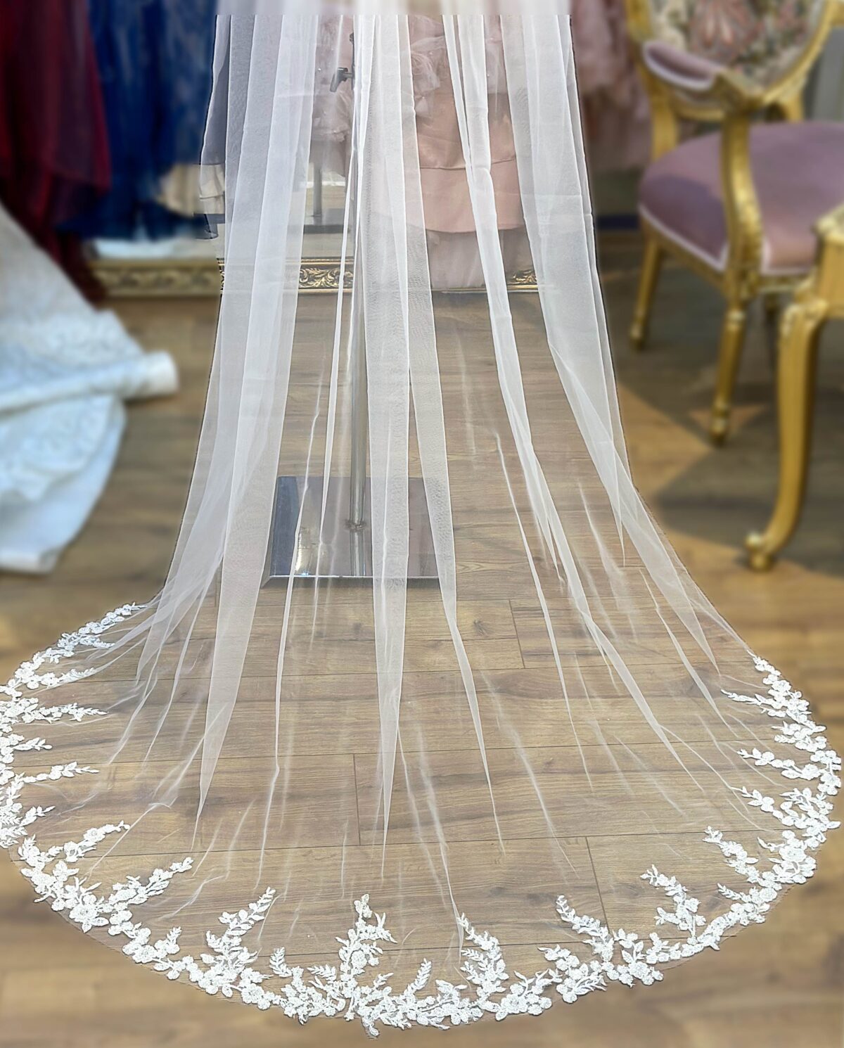 Uçları İşlemeli Dantelli Tül Duvak - Görsel 2