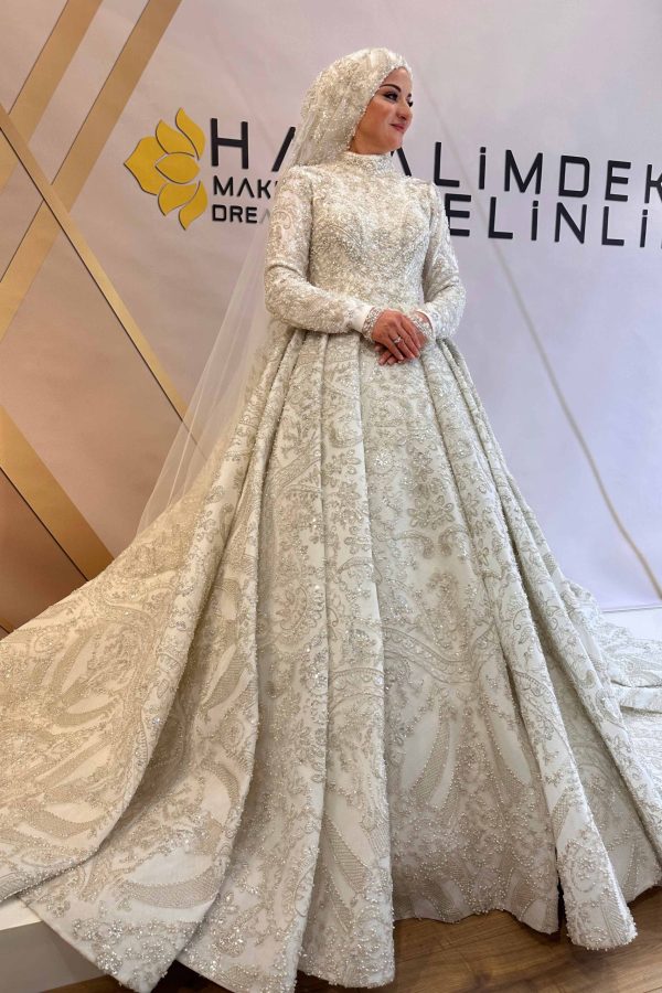 Nilüfer | Tesettür Prenses Gelinlik | Gümüş İşlemeli Model