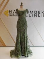 Askılı Kol Detaylı Kare Yaka Komple Dantel İşlemeli Balık Abiye - Görsel 3