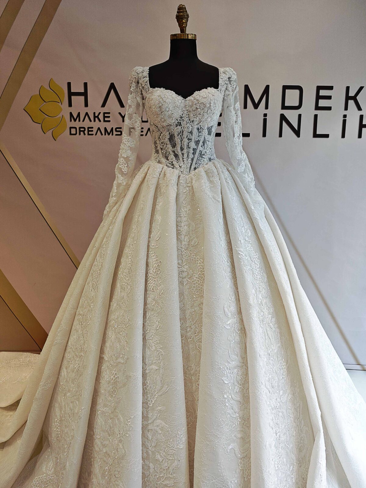 Sweetheart Neckline Long Sleeve Embroidered Lace Triangle Waist A-Line Wedding Dress - Image 1