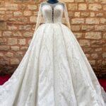 Kalp Yaka Uzun Kollu Komple Dantel Prenses Gelinlik