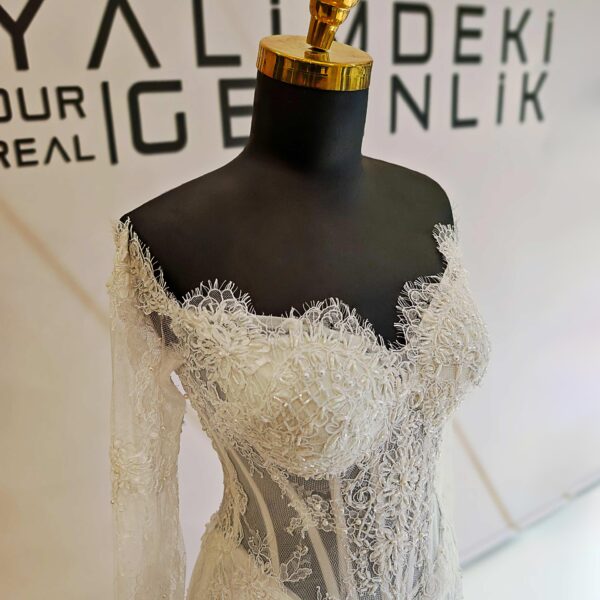 Boat Neck French Lez Lace Mermaid Wedding Dress