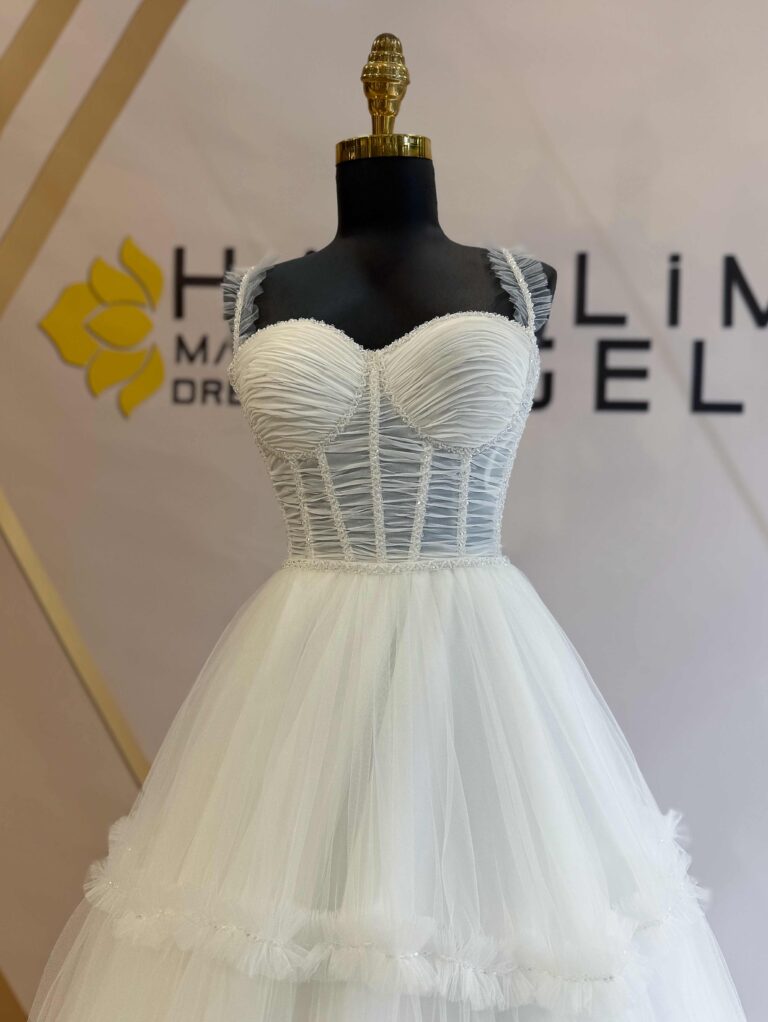 Straplez Drapeli Beden Firfirli Etek A Kesim Gelinlik 1 | İndirimli Gelinlikler